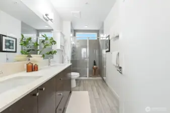 Primary ensuite bathroom