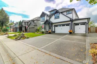 Community living in White River Estates