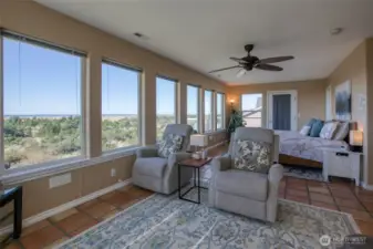 Upper Level Primary Suite