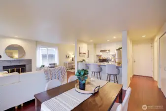 Office space (or dining room?)