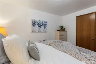 2nd Bedroom