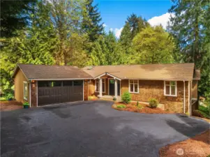 Welcome to this light and bright neighborhood home!