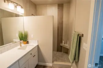Primary bath