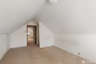 Upper room 2