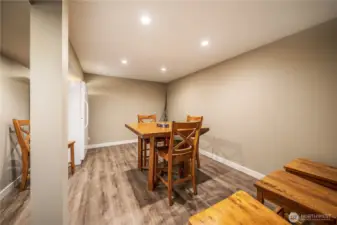 Bonus Room 2 - could make a great wine cellar