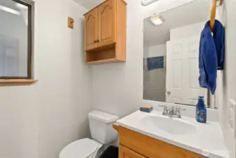 3/4 bath on main
