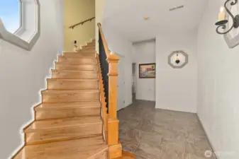 Stairway to ADU/Entry from driveway
