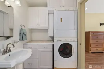 Full Bath 2nd floor ADU