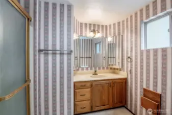 Primary Bathroom off bedroom