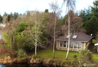 Home rarely go on the market on Paul’s Lake..