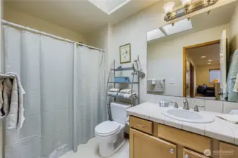 Full Bath.