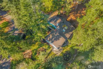 Bird's eye view of lot