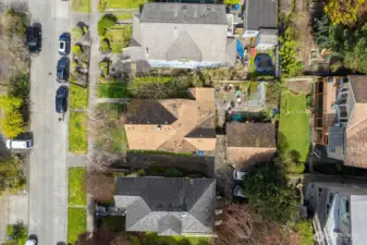 Arial view of 50 x 100 lot