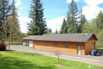 3600 SQ FT SHOP!!!!!!!!!!