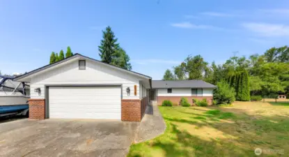 Wonderful single level home
