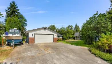 Parking on side of the house for boat or RV