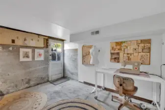 Downstairs creative space, can be used as flex space or bonus room