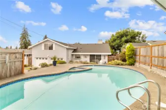 In ground gunite pool