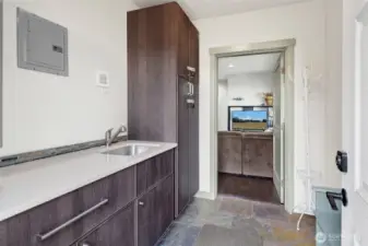 mud room, second entry