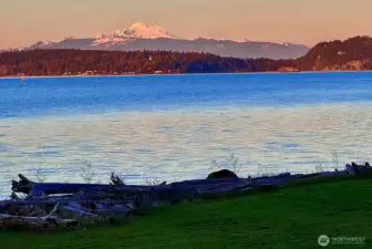 A front-row seat to some of the Pacific Northwest’s most iconic scenery.