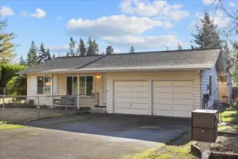 Welcome home to Maplewood Heights in Renton. Featuring three bedrooms and one bath, this home sits on a generous 9,720 square foot lot in a sought-after neighborhood.
