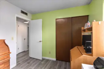 Second bedroom