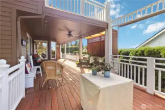 Lower Deck