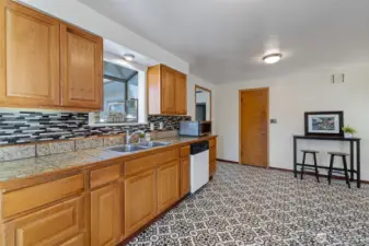 New retro kitchening flooring brings the home alive.