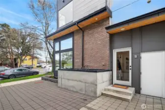 Separate Entrance to Access your Urban Townhouse Retreat.