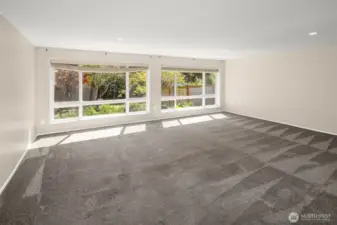 This adaptable fourth bedroom can easily be transformed to suit your needs