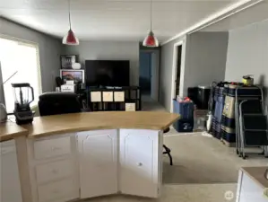 Breakfast bar