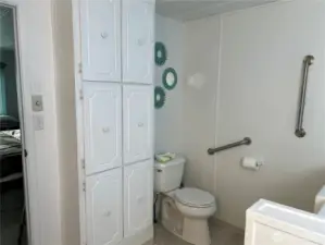 loads of cupboards