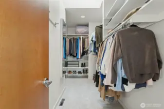 Walk-in closet