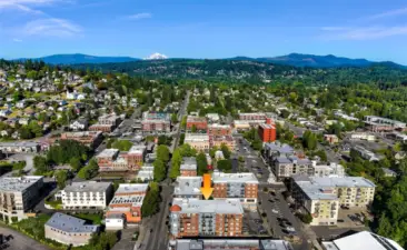 Harris Square has off-street parking, first come first served.  Village Green is right around the corner with bookstores, restaurants, and summer events nearby.  I-5 is just a short drive up Old Fairhaven Parkway for those who may commute to work.