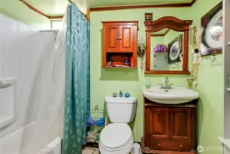 full bath