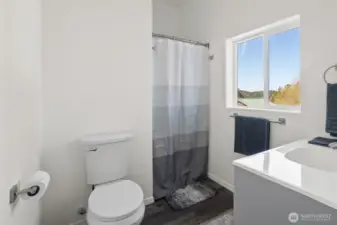 2nd bathroom