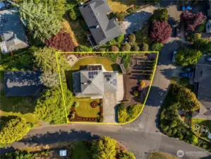 Property lines are for illustrative purposes only.