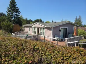 Southern view of Front & Large deck