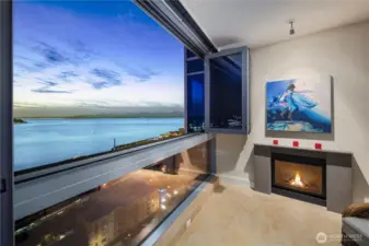 The Greenhouse room is even more incredible as the light of the day fades