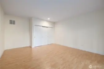 Lower level extra space