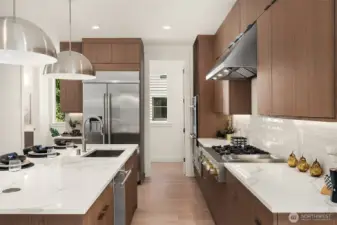 Photos are for illustrative purposes