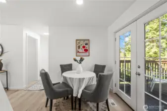 Kitchen Dining  12615 68th Av Ct E, Puyallup, WA 98373-8821