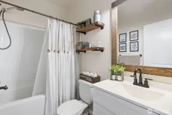 Full Downstairs Bathroom