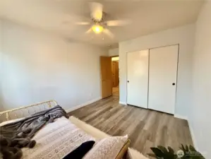Another view of the other guest bedroom.  (bedroom 2 of 3)