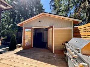Double door entrance to the tiny house.