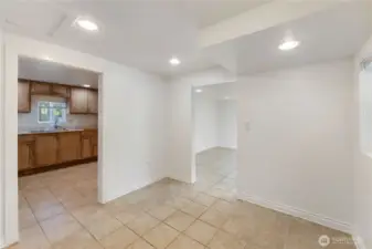 Detached Garage