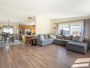 Large Bright Living Room