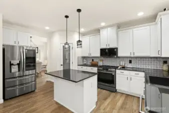 Updated kitchen with large pantry