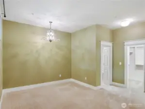 Primary now vacant, carpets professionally cleaned.