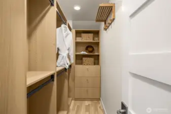 The primary suite features a walk-in closet with built in storage, organize your wardrobe easily!